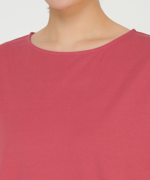 ikka（イッカ）の「【Sサイズ WEB限定】梨地ジョーゼットドルマンプルオーバー（Tシャツ/カットソー・レディース・ブラック/ベージュ/レッド/オフホワイト/オリーブ/イエロー・S/M/L）」の22枚目の写真