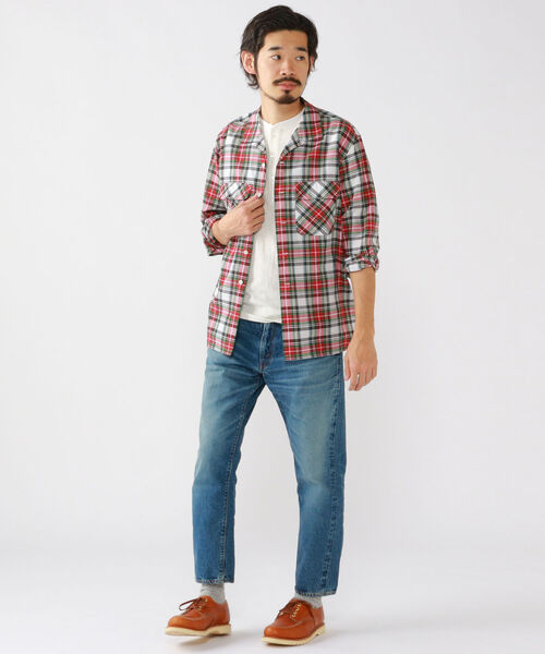 BEAMS PLUS（ビームスプラス）の「BEAMS PLUS / リネン コットン ヘンリーネック Tシャツ（Tシャツ/カットソー・メンズ・チャコールグレー/オフホワイト/ネイビー/サックスブルー・X-LARGE/SMALL/LARGE/MEDIUM）」の6枚目の写真