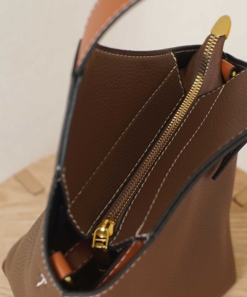 ammy.（エイミードット）の「【 ammy. / エイミードット 】 2way ワンベルト バケツ型 ショルダーバッグ / ハンドバッグ（ハンドバッグ・レディース・ホワイト/ブラック/ブラウン/モカ/キャメル/ベージュ/アイボリー・FREE）」の13枚目の写真