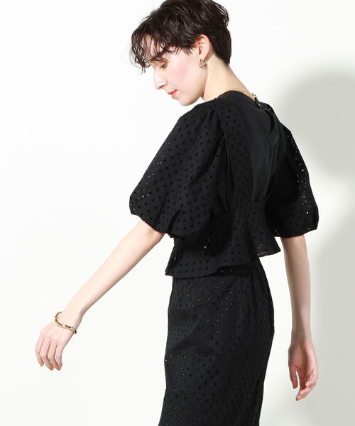 NOLLEY’S（ノーリーズ）の「レースベスト（ベスト・レディース・ホワイト/ブラック・38）」の5枚目の写真