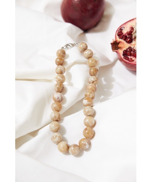 BLACK BY MOUSSY（ブラックバイマウジー）の「ball Necklace（ボールネックレス）（ネックレス・レディース・ライトベージュ/ブルー・FREE）」の2枚目の写真