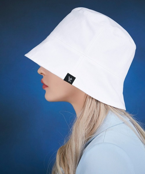 VARZAR（バザール）の「VARZAR(バザール)/Label drop over fit bucket