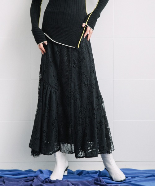 AULA AILA（アウラアイラ）の「ミックスレーススカート（スカート・レディース・ブラック/ブルー/ピンク・0/1）」の2枚目の写真