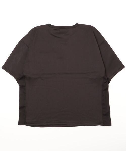ARCADE(アーケード)の「ビッグシルエット Tシャツ 半袖 五分袖 ポリポンチ素材(Tシャツ/カットソー・メンズ・ブラック/パープル/ホワイト/ベージュ・L/M)」の5枚目の写真
