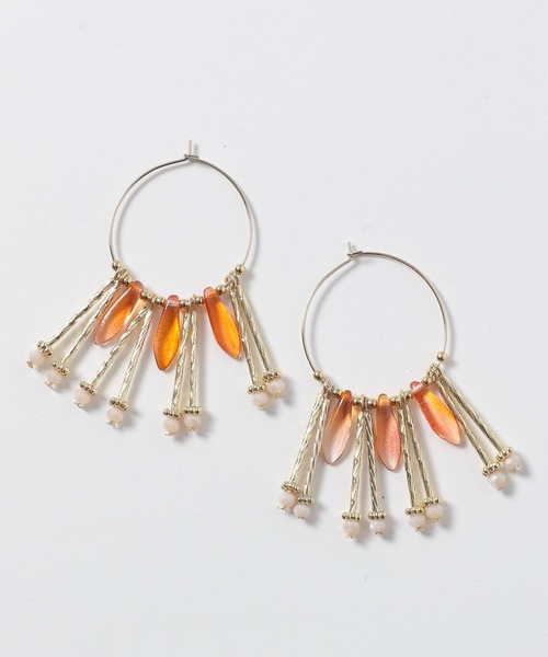 Andemiu（アンデミュウ）の「【中野綾香さんコラボ】チャームフープピアス299108（ピアス（両耳用）・レディース・ブラウン/オレンジ・FREE）」の10枚目の写真