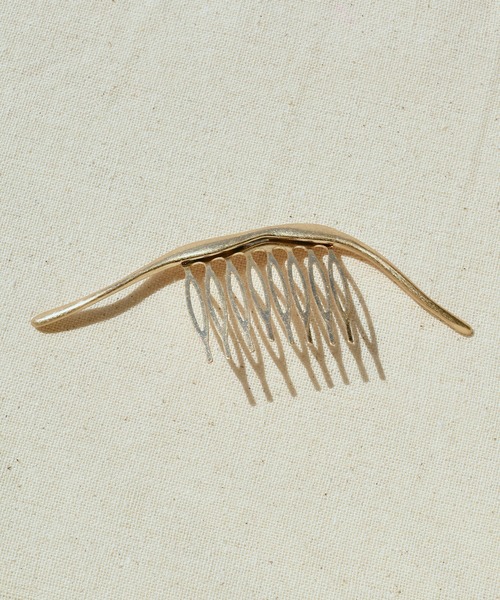GOLDY（ゴールディ）の「ニュアンス ロング ライン メタル コーム（その他ヘアアクセサリー・レディース・シルバー/ゴールド/シルバー系その他/ゴールド系その他・FREE）」の5枚目の写真