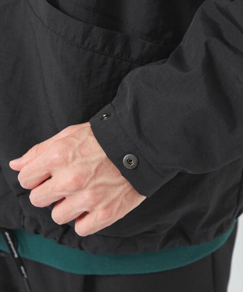 Manhattan Portage（マンハッタンポーテージ）の「【別注】＜Manhattan Portage×GLR＞ ナイロン コーチジャケット（ナイロンジャケット・メンズ・ブラック/オリーブ・S/M/L）」の10枚目の写真