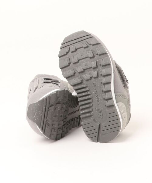 NEW BALANCE(ニューバランス)の「《New Balance》IO313(スニーカー・キッズ・グレー/ピンク/ネイビー・12.5cm/13.0cm/13.5cm/14.0cm/14.5cm/15.0cm/15.5cm/16.0cm/16.5cm/12.0cm)」の5枚目の写真