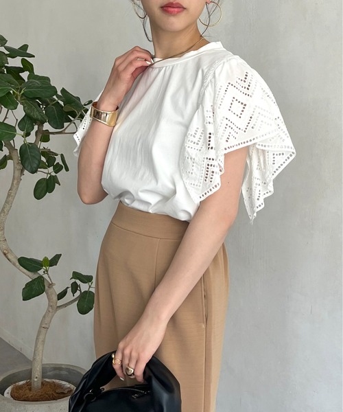 prose verse(プロズヴェール)の「袖レースTシャツ(Tシャツ/カットソー・レディース・ブラック/オフホワイト・フリ-)」の12枚目の写真
