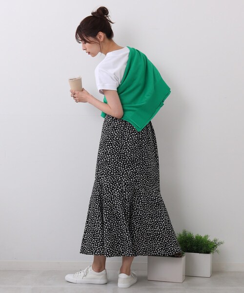 DRESKIP（ドレスキップ）の「◆花柄マーメイドスカート（スカート・レディース・ホワイト系3/ブラック系/オレンジ系その他2・02/03/04）」の18枚目の写真