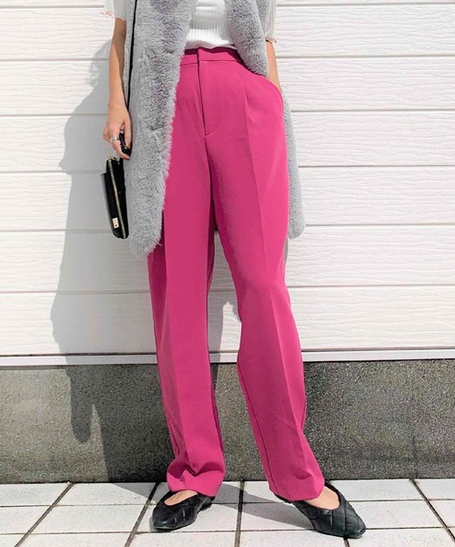 Q（キュー）の「センタープレスストレートパンツ（その他パンツ・レディース・ライトグレー/ピンク/ブルー・MEDIUM）」の3枚目の写真