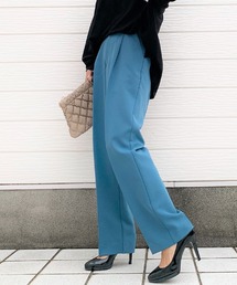 Q | センタープレスストレートパンツ(その他パンツ)