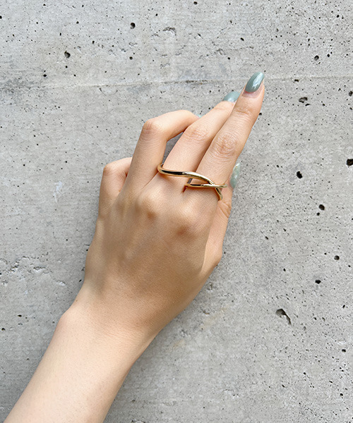 VENCEEXCHANGE（ヴァンスエクスチェンジ）の「ボリュームリング（リング・レディース・Silver/GOLD/コーラル/その他31・FREE）」の15枚目の写真