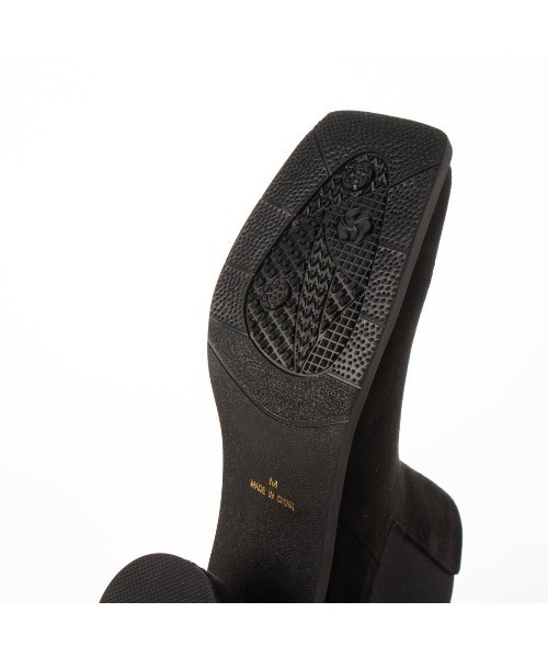 Mafmof（マフモフ）の「Mafmof(マフモフ)変形ヒールサイドゴアショートブーツ（ブーツ・レディース・ブラック/ブラック系その他/ホワイト・M/L/LL/S）」の21枚目の写真