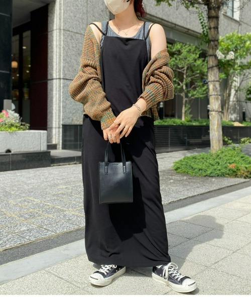 CPCM（シーピーシーエム）の「バッククロスポンチキャミワンピース（ワンピース・レディース・ブラック/ピンク/ブルー・FREE）」の2枚目の写真