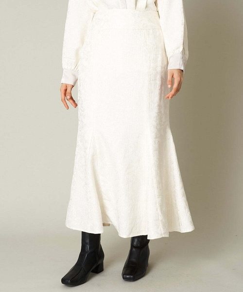 A de a.v.v（アードアー・ヴェ・ヴェ）の「［SET UP対応］ジャガード柄マーメイドサテンスカート（スカート・レディース・ブラック/アイボリー・MEDIUM/LARGE/SMALL/36/38/40）」の9枚目の写真