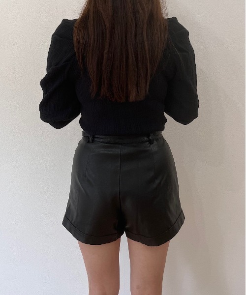 titty＆Co. PETIT（ティティアンドコープティ）の「【titty&Co.PETIT】フェイクレザーショーパン（その他パンツ・レディース・ブラック/モカ・SMALL/MEDIUM）」の11枚目の写真