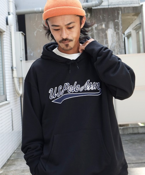 U.S. POLO ASSN.(ユーエスポロアッスン)の「U.S. POLO ASSN. / ユーエスポロアッスン 別注 コラボ ビッグシルエット 裏毛 プルオーバー パーカー(パーカー・メンズ・ホワイト系その他/ブラック系その他/グレー系その他/グリーン系その他/ブルー系その他/ホワイト系その他2/ブラック系その他2/グレー系その他2/グレー系その他3/グレー系その他4/グリーン系その他2/ブルー系その他2/ブルー系その他3・MEDIUM/LARGE)」の1枚目の写真