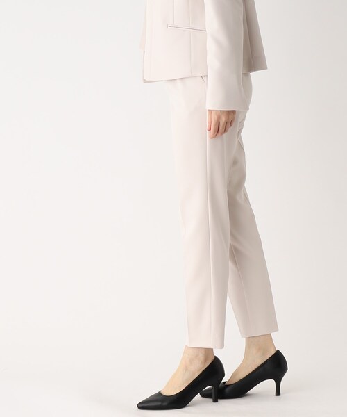 index（インデックス）の「◆セットアップ対応 センタープレステーパードパンツ【多機能】（その他パンツ・レディース・ライトグレー/ネイビー/ライトブルー・40/38/42/36）」の8枚目の写真