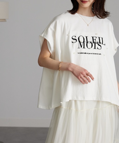 パール調ビジュー付フロッキープリントＴシャツ セール】パール調ビジュー付フロッキープリントTシャツ（T