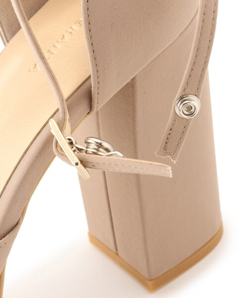 ESPERANZA（エスペランサ）の「【ラク盛り／パンプス】リピーター続出／脚長美脚 アンクルストラップ厚底ヒールパンプス（パンプス・レディース・ブラック/チョコ/ブラック系2/カーキ系2・21.5cm/22.0cm/22.5cm/24.5cm/25.0cm/23.5cm/24.0cm/23.0cm）」の22枚目の写真