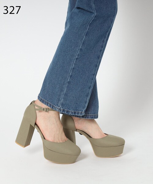 ESPERANZA（エスペランサ）の「【ラク盛り／パンプス】リピーター続出／脚長美脚 アンクルストラップ厚底ヒールパンプス（パンプス・レディース・ブラック/チョコ/ブラック系2/カーキ系2・21.5cm/22.0cm/22.5cm/24.5cm/25.0cm/23.5cm/24.0cm/23.0cm）」の4枚目の写真