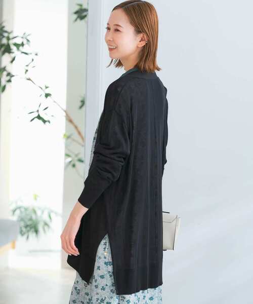 URBAN RESEARCH ROSSO(アーバンリサーチロッソ)の「ドライタッチミドルカーディガン(カーディガン/ボレロ・レディース・グレー系その他/ブラック/カーキ・FREE)」の13枚目の写真