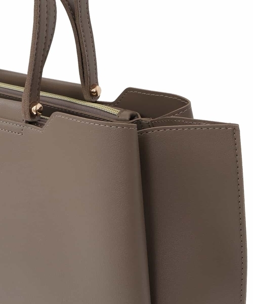 a.v.v(アーヴェヴェ)の「【通勤・通学におすすめ】A4収納/2WAYダブルハンドルトート(トートバッグ・レディース・ライトグレー/ブラック/モカ・38)」の11枚目の写真