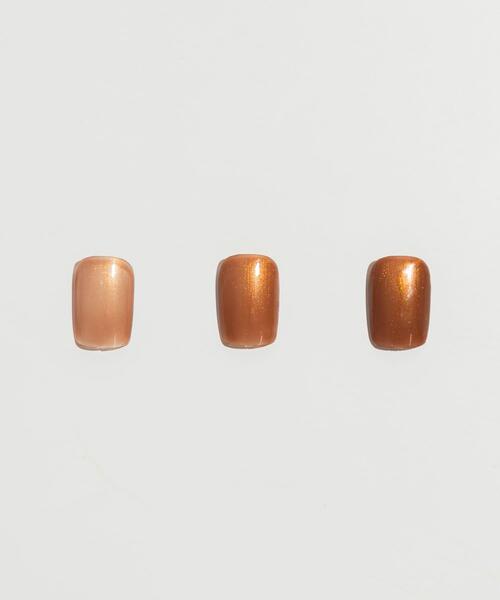 SMELLY(スメリー)の「peel off gel polish(ネイル用品/ネイルケア・レディース・ブロンズ/ホワイト系その他/グリーン系その他/ベージュ/イエロー/ラベンダー/ベージュ系その他/ブラック/ブラウン/クリア/ホワイト/シルバー/ダークブラウン/レッド系その他・-)」の21枚目の写真