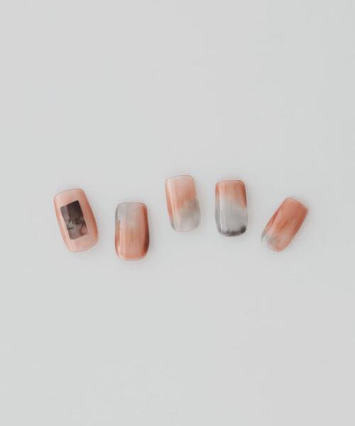 SMELLY(スメリー)の「peel off gel polish(ネイル用品/ネイルケア・レディース・ブロンズ/ホワイト系その他/グリーン系その他/ベージュ/イエロー/ラベンダー/ベージュ系その他/ブラック/ブラウン/クリア/ホワイト/シルバー/ダークブラウン/レッド系その他・-)」の22枚目の写真