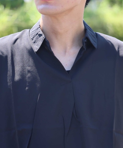B.I.D.(ビーアイディー)の「【Bz】【LAnGe】スキッパーシャツ(シャツ/ブラウス・レディース・ブラック/カーキ/ホワイト・LARGE/MEDIUM/X-LARGE)」の6枚目の写真