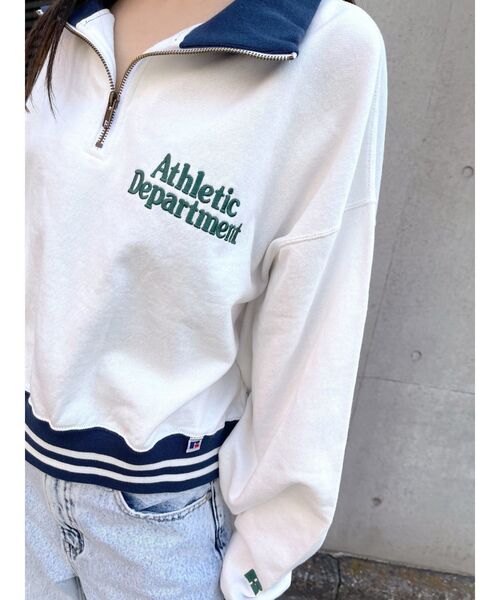 Russell Athletic（ラッセルアスレティック）の「【RUSSELL ATHLETIC×EMODA】ハーフジップショートプルオーバー（Tシャツ/カットソー・レディース・ホワイト/ブラック/グレー・FREE）」の6枚目の写真