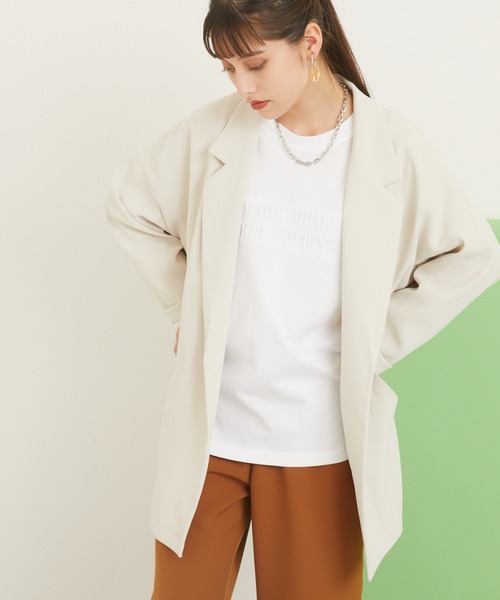 Dignite collier（ディニテコリエ）の「Dignite Collier 釦レスジャケット（テーラードジャケット・レディース・ブラック/ベージュ・FREE）」の2枚目の写真