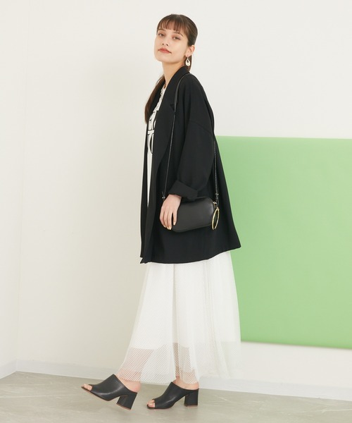 Dignite collier（ディニテコリエ）の「Dignite Collier 釦レスジャケット（テーラードジャケット・レディース・ブラック/ベージュ・FREE）」の3枚目の写真