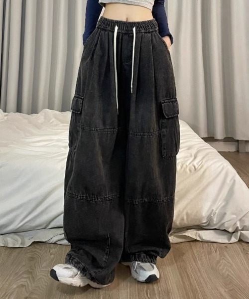 ARULE(アルール)の「『ARULE/アルール』ワイドデニムパンツ【Y】【CN】(デニムパンツ・メンズ・ブラック/インディゴブルー・XL)」の2枚目の写真