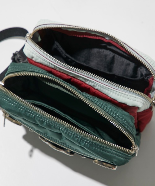 TOGA(トーガ)の「Belt bag TOGA × PORTER(ショルダーバッグ・メンズ・ブラック/グリーン・FREE)」の14枚目の写真
