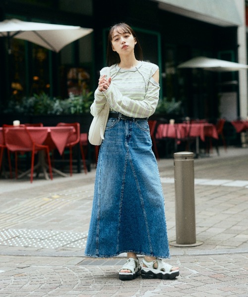 NIKE(ナイキ)の「W AIRMAX KOKO SANDAL TRK3 FN4287-121(サンダル・レディース・ホワイト・22.0cm/23.0cm/24.0cm/25.0cm/26.0cm)」の5枚目の写真