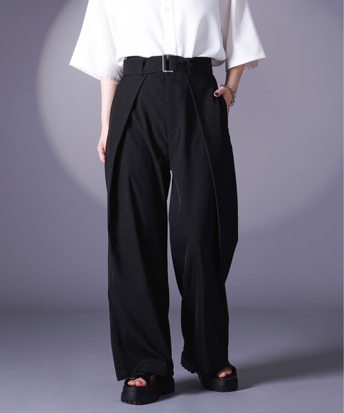 Ellno Loset(エルノロゼット)の「ベルトタックパンツ/セットアップ対応(その他パンツ・メンズ・アイボリー/ブラック/ネイビー・MEDIUM/LARGE/SMALL)」の6枚目の写真