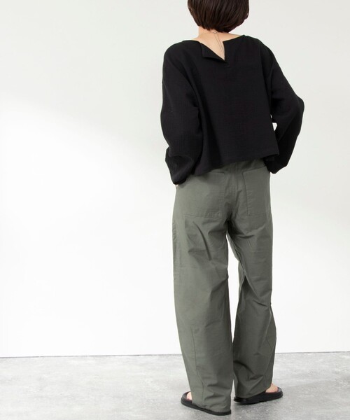 Rie Miller（リエミラー）の「◇【WEB限定】ハイウエストベイカーカーブパンツ（その他パンツ・レディース・オフホワイト/オリーブ・S/M/L/XS）」の6枚目の写真