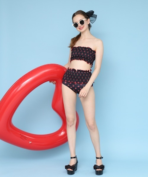 lilLilly（リルリリー）の「フルーツシャーリングビキニ（水着）」 - WEAR