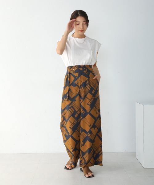 Bou Jeloud(ブージュルード)の「さらっとストレッチ幾何柄パンツ(その他パンツ・レディース・ブラウン/ブルー・38)」の17枚目の写真