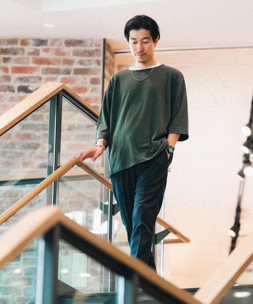 ITEMS URBANRESEARCH(アイテムズ アーバンリサーチ)の「ポンチ 7分袖ビッグTシャツ(Tシャツ/カットソー・メンズ・グリーン/オフホワイト/ブラック・LARGE/MEDIUM)」の19枚目の写真