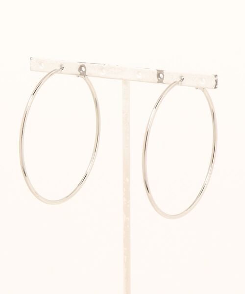 LOWRYS FARM（ローリーズファーム）の「ステンレスＢＩＧフープピアス  973057（ピアス（両耳用）・レディース・シルバー/その他1・FREE）」の2枚目の写真