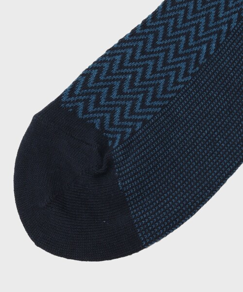 TAKEO KIKUCHI(タケオキクチ)の「◆変形ヘリンボンソックス(ソックス/靴下・メンズ・ブラック/ダークブラウン/グリーン・00)」の5枚目の写真