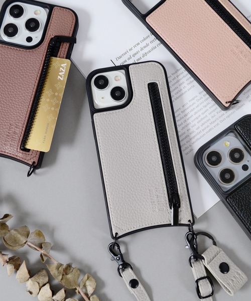 NANO universe（ナノユニバース）の「iPhone15 iPhone15Pro ナノユニバース [ストラップ＆ポケット]（スマホケース/カバー・レディース・ブラック/ブラウン/グレー/ベージュ・iPhone 15/iPhone 15 Pro）」の3枚目の写真