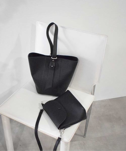 PICCIN（ピッチン）の「マルチウェイポシェット付きバッグ（ショルダーバッグ・レディース・ベージュ/ブラック・FREE）」の8枚目の写真