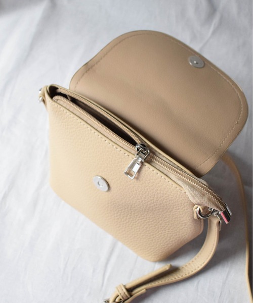 PICCIN（ピッチン）の「マルチウェイポシェット付きバッグ（ショルダーバッグ・レディース・ベージュ/ブラック・FREE）」の16枚目の写真