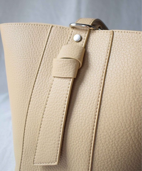 PICCIN（ピッチン）の「マルチウェイポシェット付きバッグ（ショルダーバッグ・レディース・ベージュ/ブラック・FREE）」の17枚目の写真