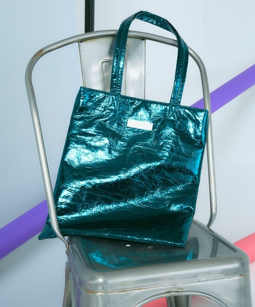 ELLEgirl(エルガール)の「メタリックトート【ELLEgirl/エル ガール】(トートバッグ・レディース・シャンパン/バイオレット/エメラルド・FREE)」の11枚目の写真