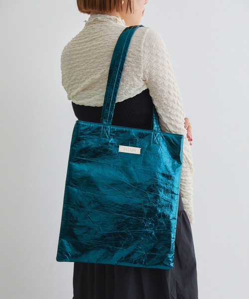 ELLEgirl(エルガール)の「メタリックトート【ELLEgirl/エル ガール】(トートバッグ・レディース・シャンパン/バイオレット/エメラルド・FREE)」の4枚目の写真